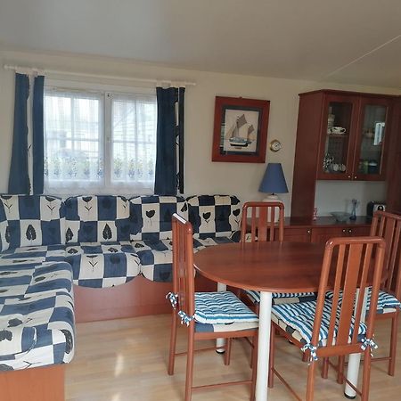 Mobil-Home Dans Camping Municipal Kermaria-Sulard 외부 사진