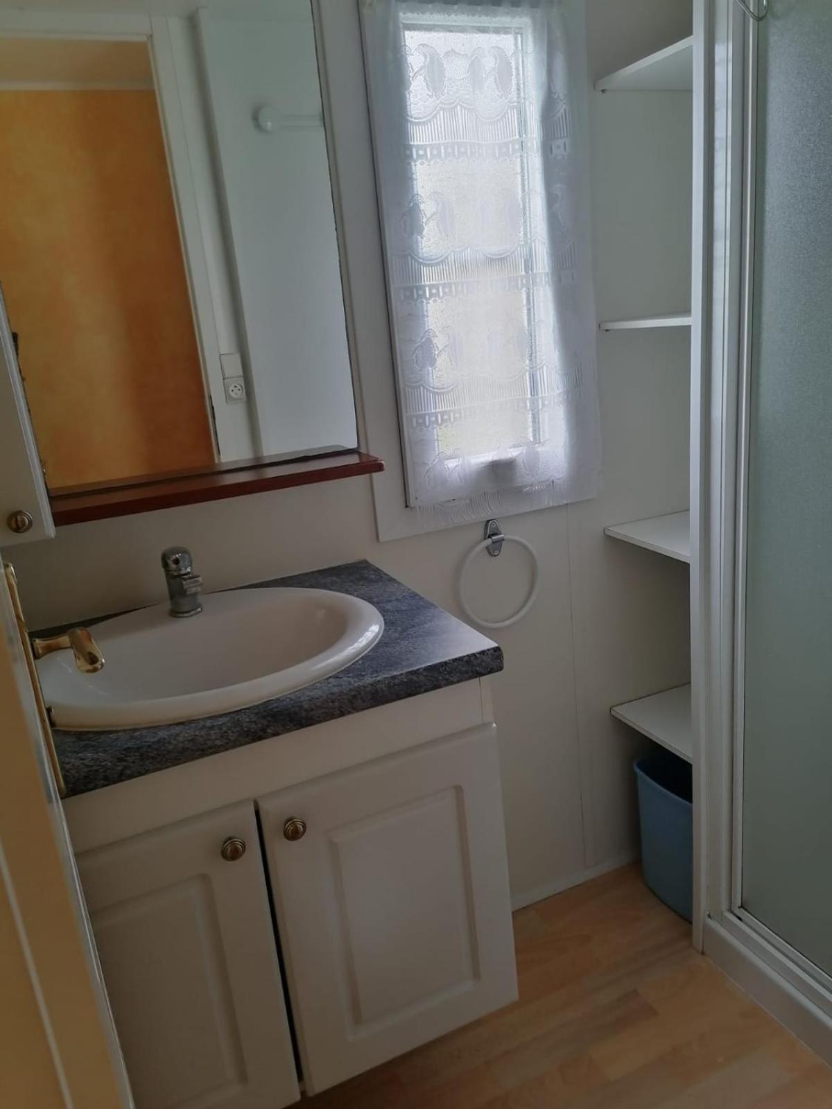 Mobil-Home Dans Camping Municipal Kermaria-Sulard 외부 사진