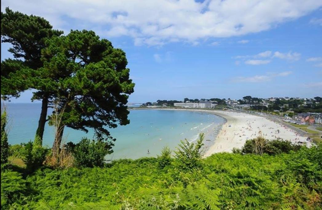 Mobil-Home Dans Camping Municipal Kermaria-Sulard 외부 사진